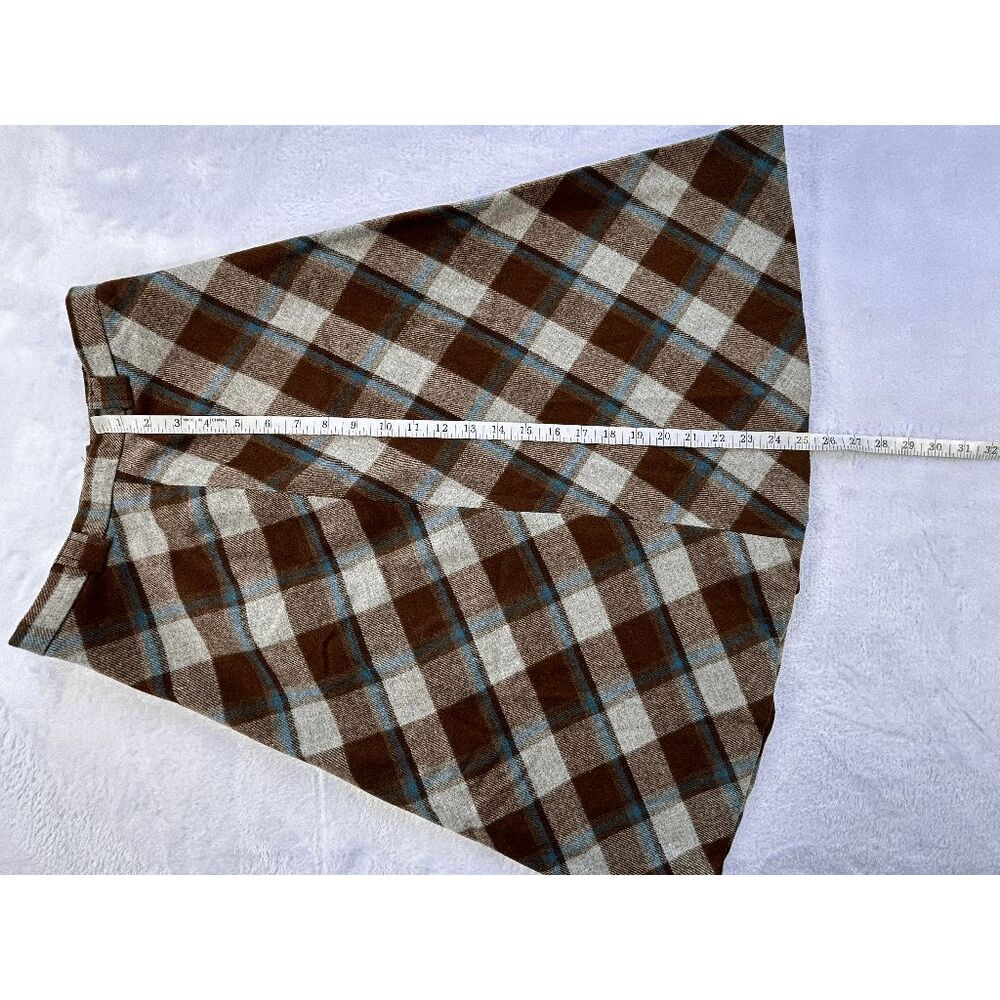 Vintage 1960s Brown/Gray Plaid Below Knee A Line Skirt, Size 12/ Waist 26, Retro - Picture 8 of 8
